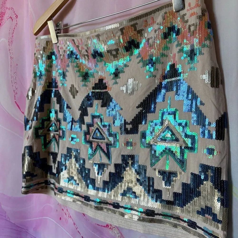 Express M Pink Blue Sequin Embellished Geometric Mini Skirt Party Artsy Preppy